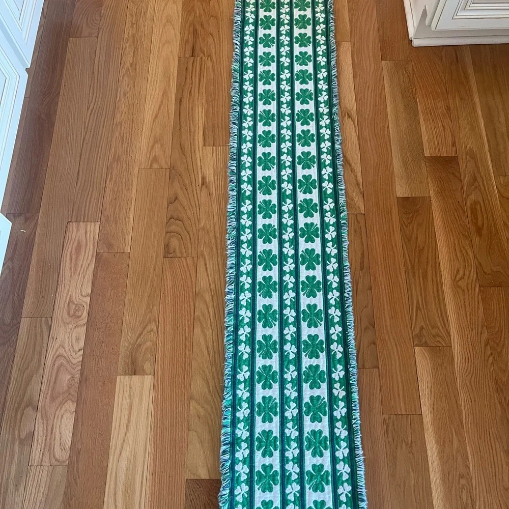 Park B. Smith 3 place mats and one table runner- St. Patrick’s Day / Irish